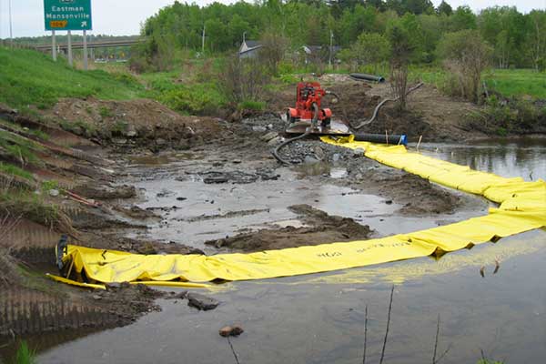 batardeau-rivière-buse-parallele ataguías reemplazan la boquilla en el río